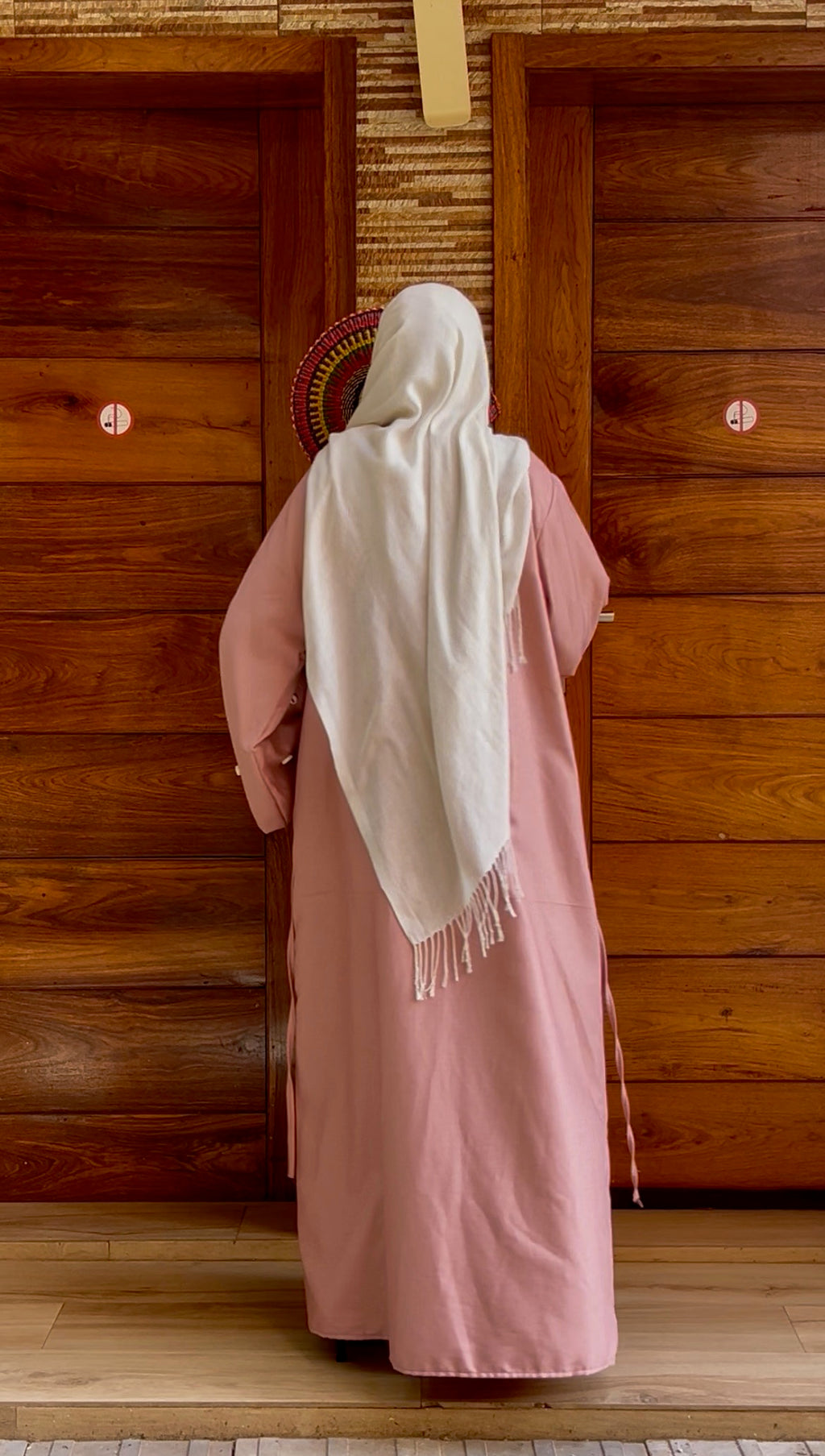 Abaya Coloni